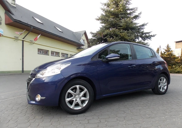 Peugeot 208 cena 28500 przebieg: 84200, rok produkcji 2014 z Jarosław małe 232